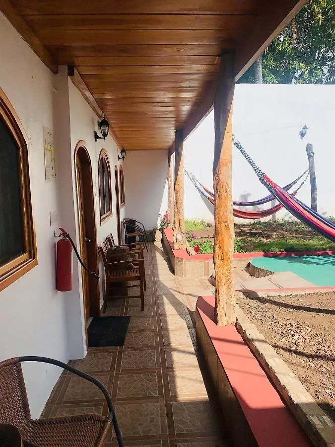 Hostel Hostal White House Galapagos Puerto Ayora