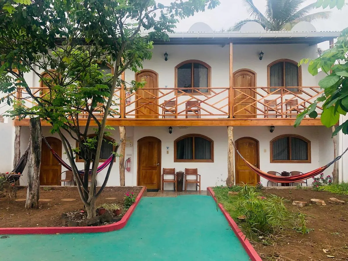 Hostel Hostal White House Galapagos Puerto Ayora  Ecuador
