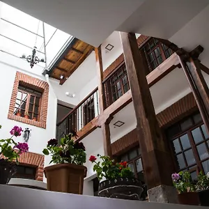 Casa Ecuatreasures Centro Historico 3*, Quito Ecuador